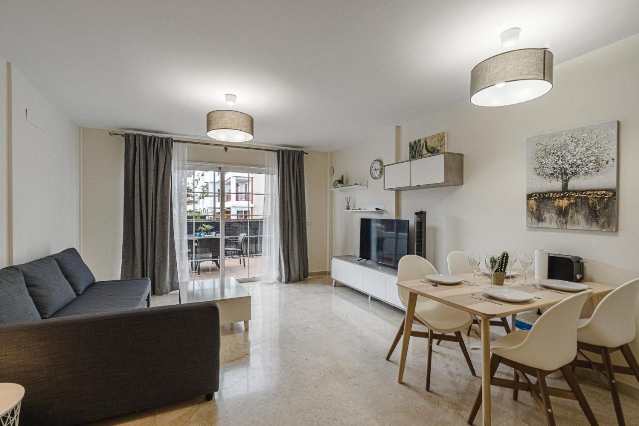 Paraiso Palm Mar Beautiful & Bright Renovated Apartment With Air Conditioning מראה חיצוני תמונה