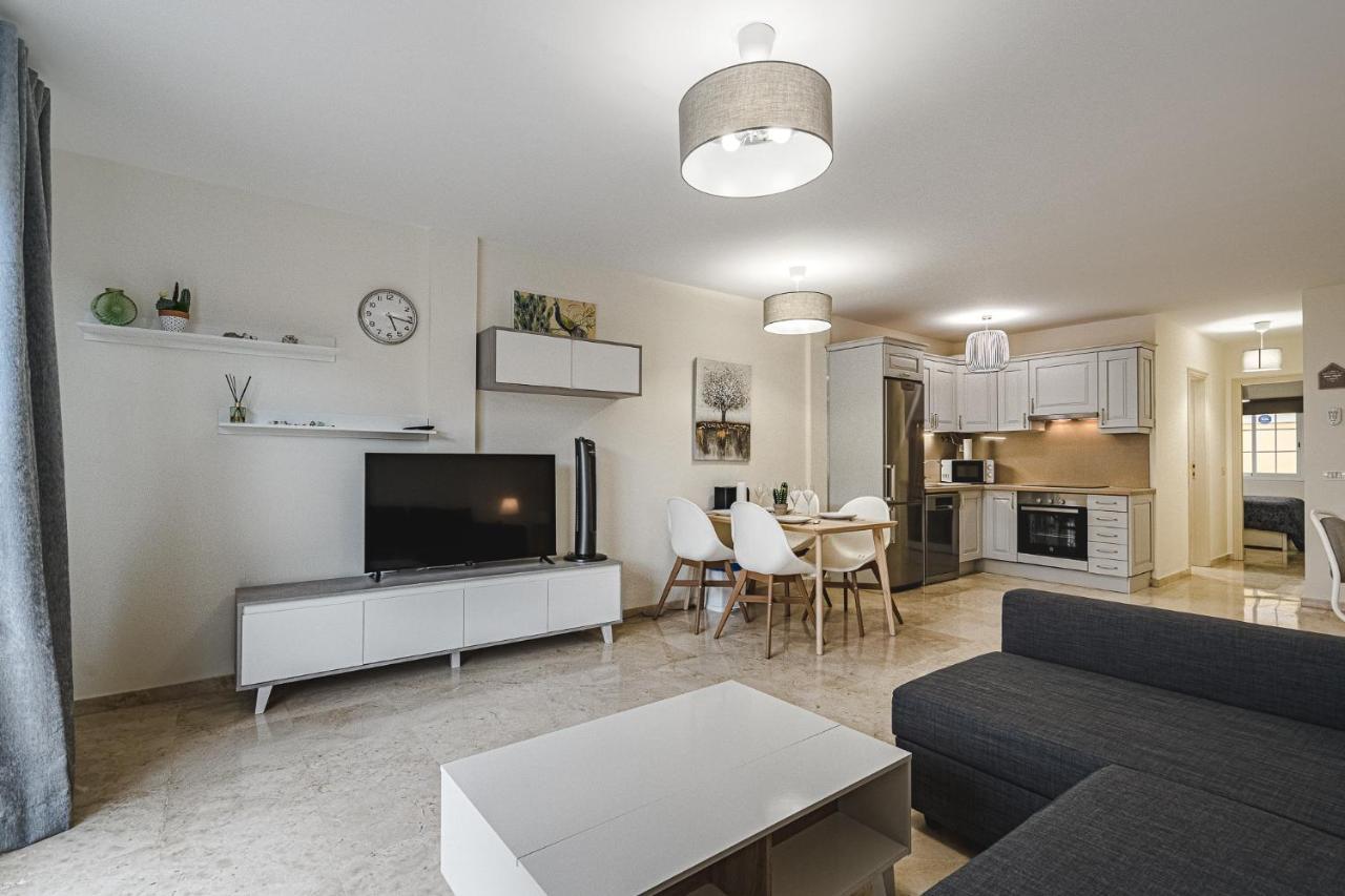 Paraiso Palm Mar Beautiful & Bright Renovated Apartment With Air Conditioning מראה חיצוני תמונה