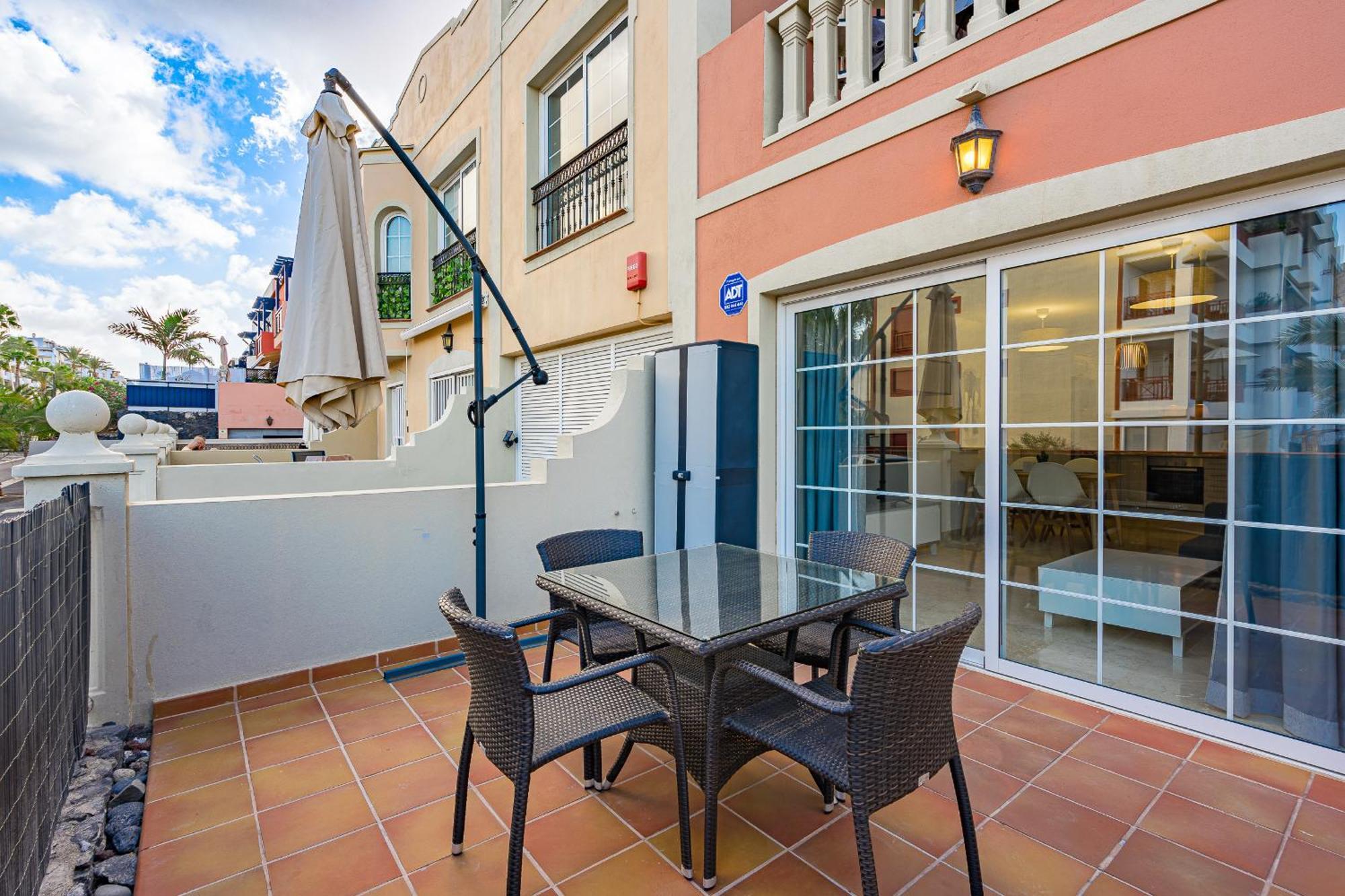 Paraiso Palm Mar Beautiful & Bright Renovated Apartment With Air Conditioning מראה חיצוני תמונה